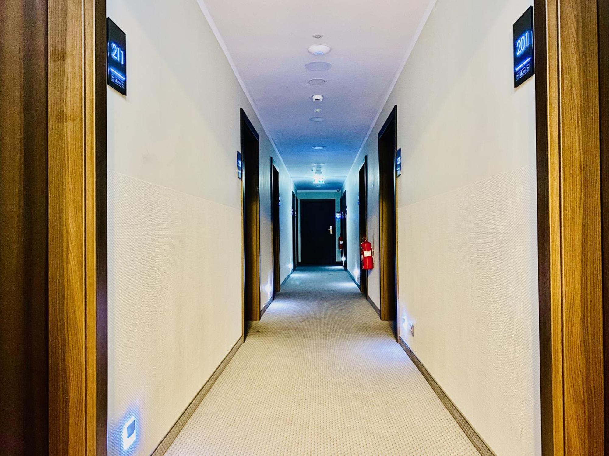 קרקוב Hotel Conrad Comfort מראה חיצוני תמונה